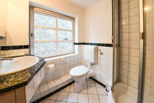 Hotel Weinheber Hornung, Забронировать Отель Отели Pfalz с завтраком, Завтраки