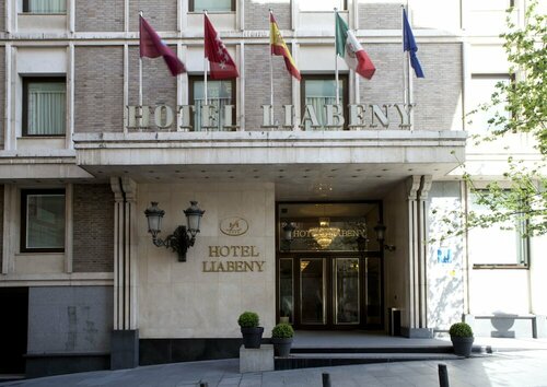 Hotel Liabeny, Забронировать Отель Отели Мадрида с парковкой, рядом с Трибуналь, Парковка