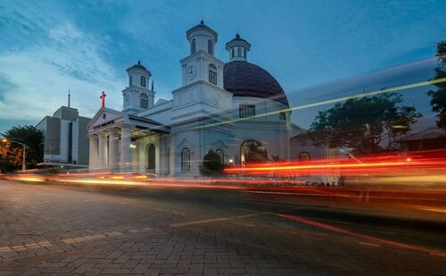 Hotel Dafam Semarang, Buchen Sie Hotel Zentrale Hotels in Semarang mit Frühstück, zentrale Hotels in Semarang mit Frühstück