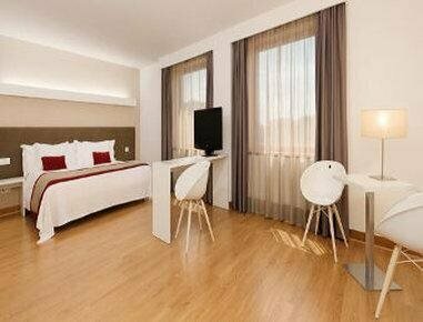 Hotel Coimbra Aeminium, Affiliated by Meliá, Забронировать Отель Коимбра Бейра-Алта