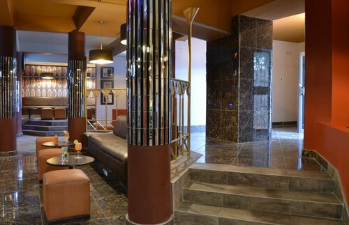 Cresta Oasis, Boek Hotel 3-sterren hotels in Harare, 3*