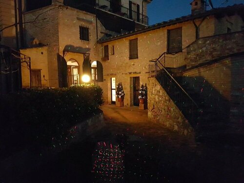 Il Pozzo Di SantAndrea, Забронировать Отель Отели Сиены с бассейном, Бассейн