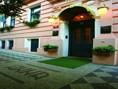 Anna Hotel