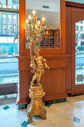 Hotel Diplomate, Забронировать Отель Отели Женевы с парковкой, рядом с P+R Женев-Плаж, Парковка