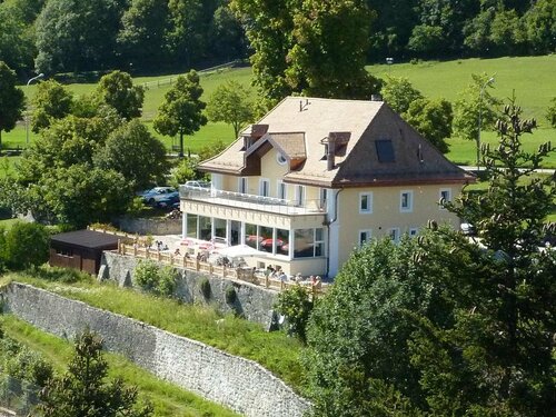 Petit Hôtel de Chaumont, Забронировать Отель Chaumont-de-Pury Невшатель