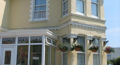 Earlston House, Rezervați Bed and Breakfast Paignton Devon