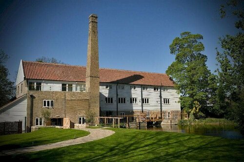 Tuddenham Mill Luxury Boutique Hotel, Book Hotel 5-stjernede hoteller i Merseyside, 5*
