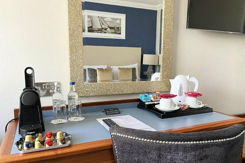 Haven Hotel