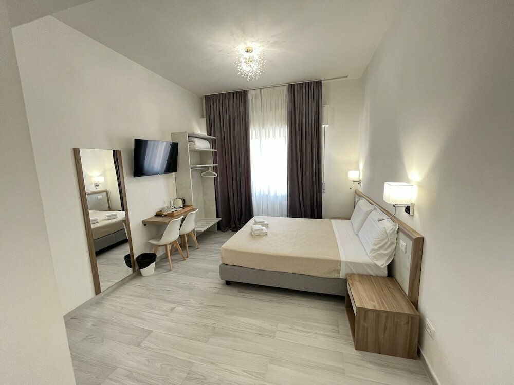 Hotel Ester