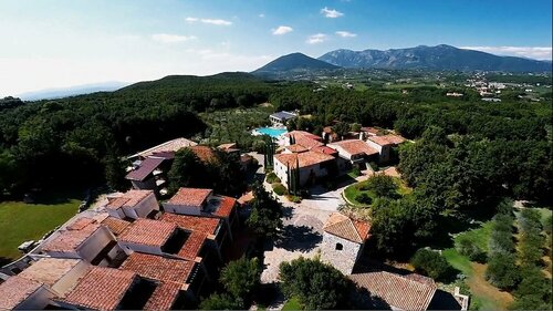 Aquapetra Resort & Spa, Забронировать Курортный отель Телезе-Терме Кампания