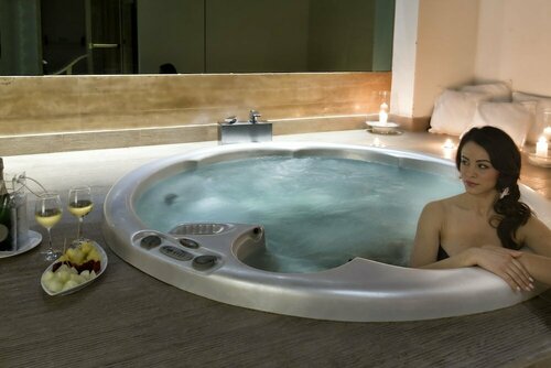Hotel Pineta Wellness & Spa, Забронировать Курортный отель Руво-ди-Пулья Bari Province
