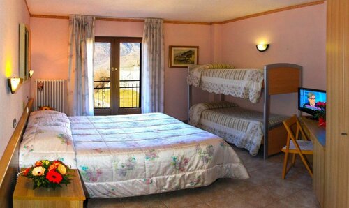 Hotel Les Saisons, Забронировать Отель Сент-Винсент Валле д'Аоста