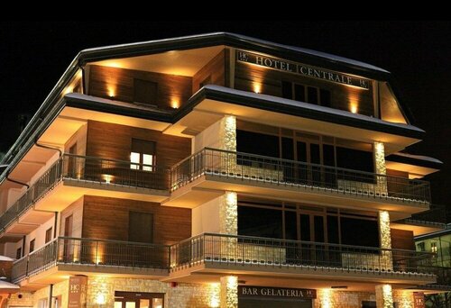 Hotel Centrale, Book Hotel 3-stjernede hoteller i Calabrien, 3*