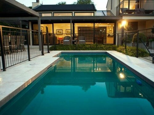 The Point Villas, Забронировать Дом для отпуска Отели Вайкато с бассейном, Бассейн