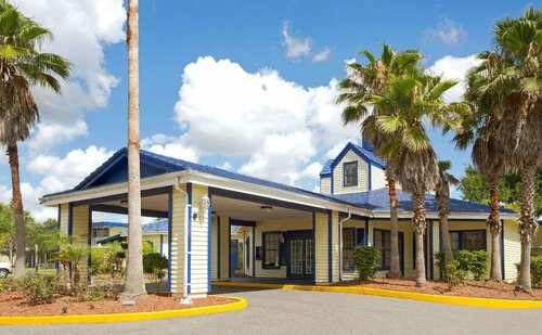 Baymont by Wyndham Orlando Lake Buena Vista South, Забронировать Отель Лейк Буэна Виста Орландо