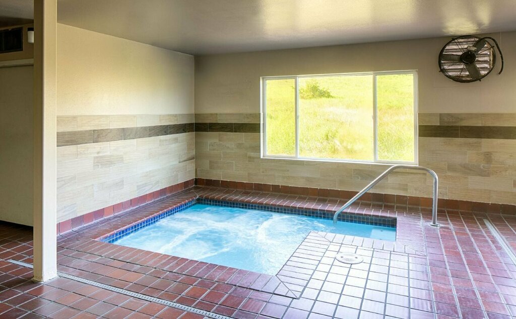 Red Lion Inn & Suites Sequim