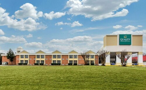 Quality Inn & Suites Ruther Glen, Prenota Hotel Ruther Glen Virginia