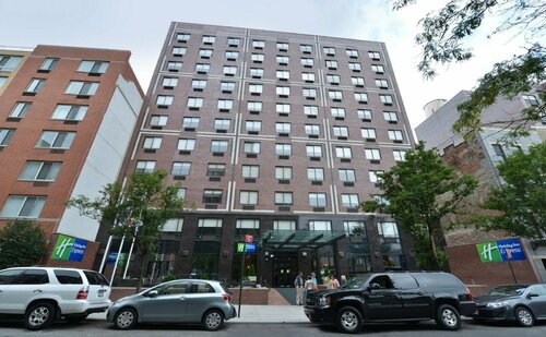 Holiday Inn Express Manhattan Midtown West by IHG, Забронировать Отель Отели Нью-Йорка с завтраком, рядом с Рекреационный центр на Уэст 59-й улице, Завтраки