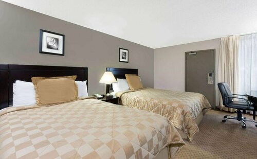 Howard Johnson Cleveland Airport, Réserver Hôtel Brook Park Ohio