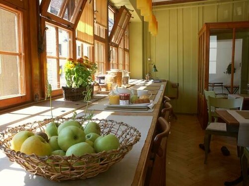 Maison DuBois, Забронировать Отель Отели Ле-Локль с парковкой, Парковка