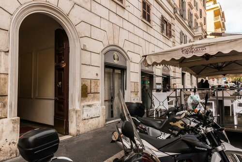 Via Veneto Luxury Suites, Забронировать Гостевой дом Отели Рима с завтраком, рядом с Посольство США в Риме, Завтраки