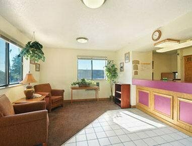 Super 8 by Wyndham Roanoke VA, Prenota Hotel Roanoke Virginia