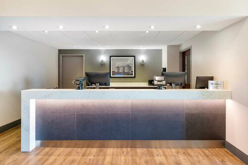 Best Western Plus- Brandon Inn, Boek Hotel Brandon Manitoba