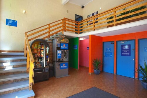 Jindabyne Holiday  Caravan Park, Забронировать Отель Джиндабайн Kosciuszko National Park