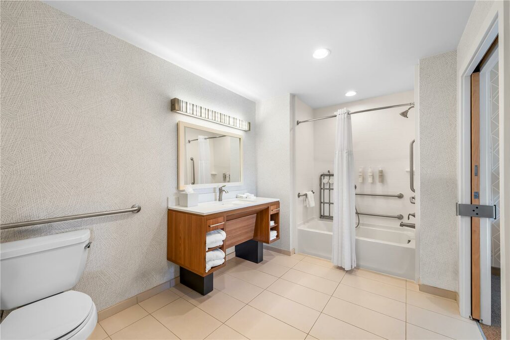 Home2 Suites by Hilton Charlotte Airport