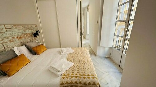 Loft Santa Lucía-Adults Only, Забронировать Отель Кадис Коста-де-ла-Лус, рядом с Городской центр фламенко