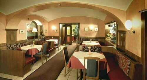 Hotel Rokohof, Забронировать Отель Клагенфурт-ам-Вёртерзе Вертер-Зе