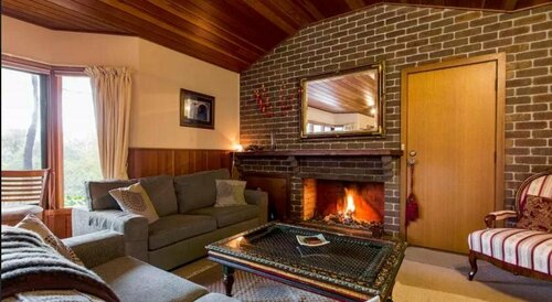 Adriennes Country Retreat, Book Hotel Macedon Daylesford and the Macedon Ranges