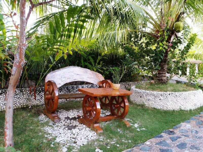 Eden Resort