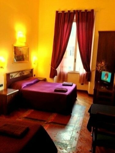 Guest House Rojo - Termini station Rome, Book Hotel Rom Lazio