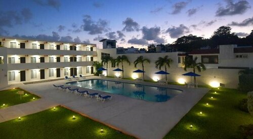 Hotel Bonampak, Varaa Hotelli Cancún Quintana Roo