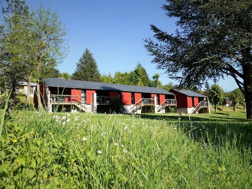 Domaine Aigoual Cevennes, Book Lejlighedshotel Hoteller i Rhône-Alps med parkering, Parkering