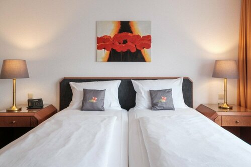 Hotel Flora Möhringen, Reserva ahora Hotel  