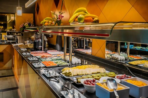 Abba Madrid, Забронировать Отель Отели Мадрида с бассейном, рядом с Фонд Хуана Марча, Бассейн