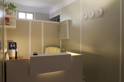 Hostal Trevinca, Забронировать Отель Шамбери Мадрид, рядом с Культурный центр Фернандо Фернан Гомеса