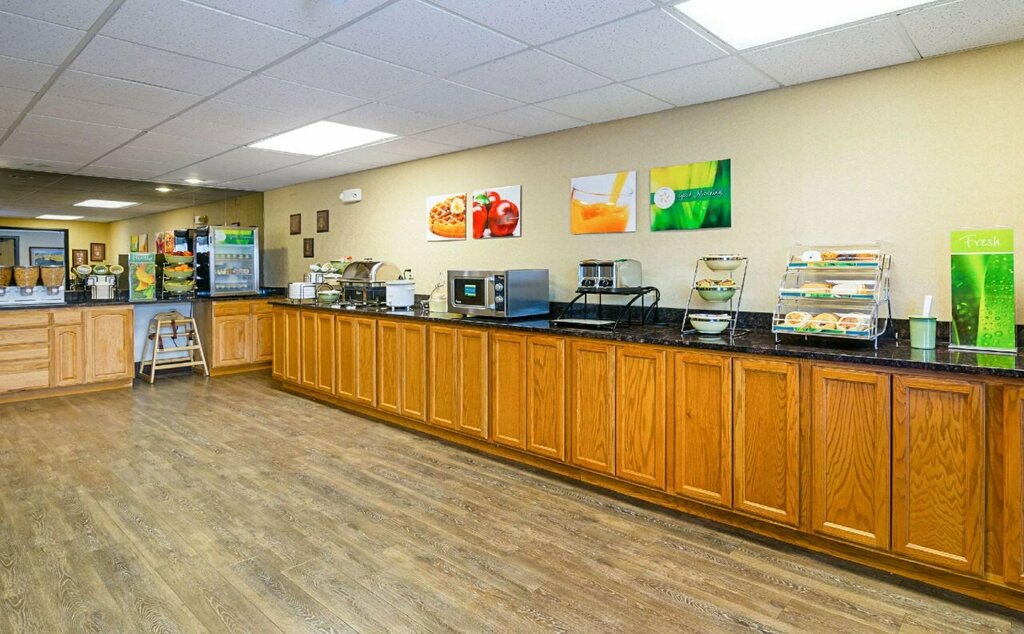 Travelodge by Wyndham Rapid City/Black Hills