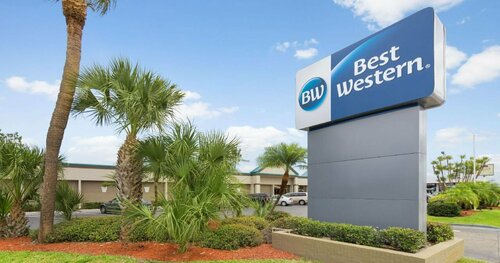 Days Inn by Wyndham Stuart, Забронировать Отель Стюарт Остров Хатчинсон