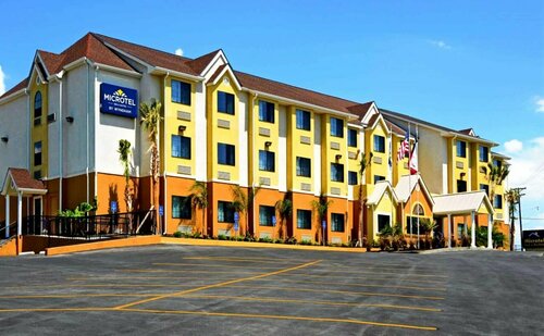 Microtel Inn & Suites by Wyndham New Braunfels I-35, Buchen Sie Hotel New Braunfels 