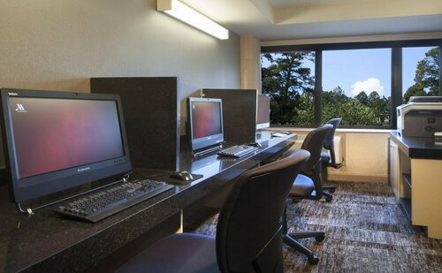 Marriott Raleigh Durham Research Triangle Park, Забронировать Отель Дарем Raleigh-Durham Metropolitan Area