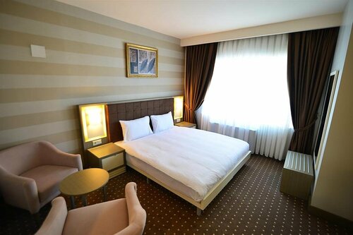 Hotel Star Royal, Забронировать Отель Ыгдыр Восточная Анатолия, рядом с Парк имени Гейдара Алиева