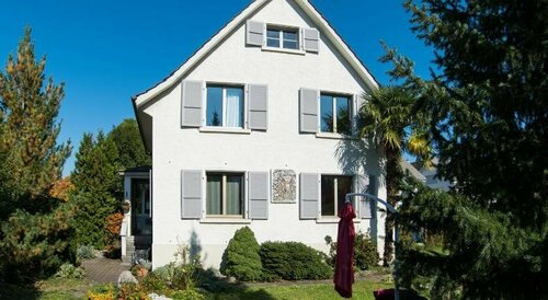 B&B Kalimera Pratteln, Забронировать Отель «постель и завтрак» Праттельн Базель