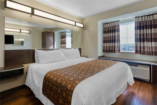 SureStay Plus Hotel by Best Western Buckhannon, Rezervați Hotel Buckhannon 