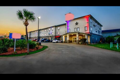 Oyo Townhouse Sulphur,LA Extended Stay I-10, Забронировать Отель Салфер Acadiana