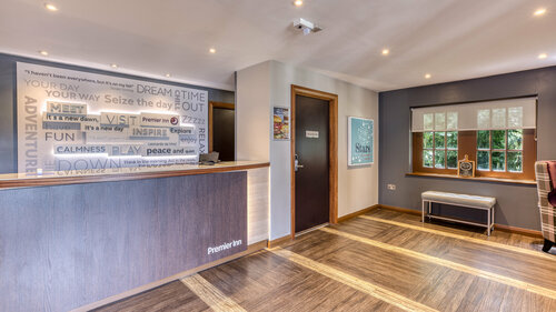 Premier Inn Arundel, Забронировать Отель Отели Арундел с парковкой, Парковка