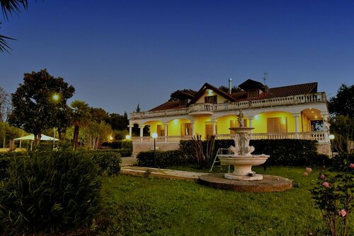 Villa Costiera, Book Villa Villaer i Salerno, Villa