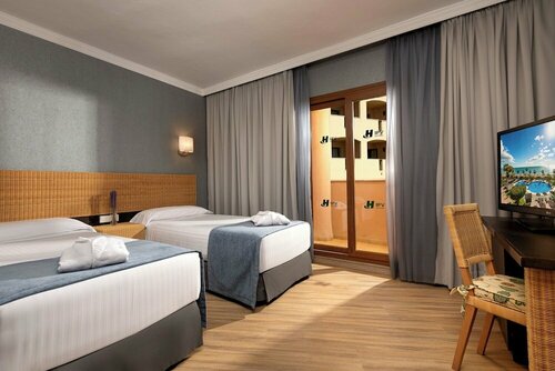 Отель IPV Palace & Spa, Забронировать Отель Фуэнхирола Коста-дель-Соль